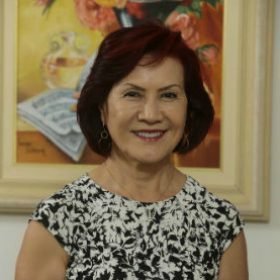 Profa Eliza Shiozak